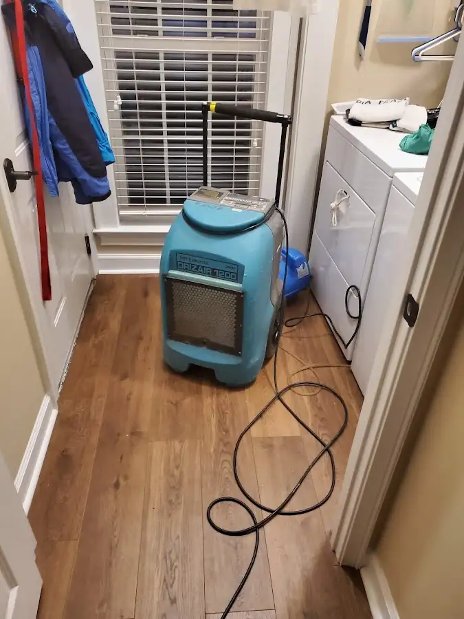 Commercial dehumidifier deployed for Flood Damage Cleanup in Florida Ridge